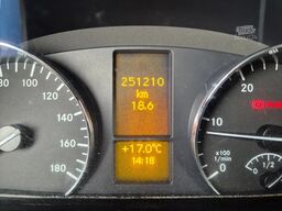 Mercedes-Benz SPRINTER 516 CDI