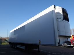 LAMBERET 3 Axle frigo trailer with CARRIER VECTOR 1950 MT