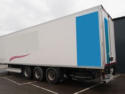 LAMBERET 3 Axle frigo trailer with CARRIER VECTOR 1950 MT