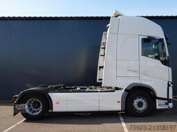 Volvo FH 500 Globetrotter XL i-park cool tractor unit
