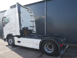 Volvo FH 500 Globetrotter XL i-park cool tractor unit