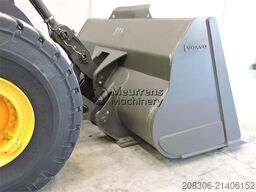 VOLVO L180K