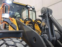 VOLVO L180K