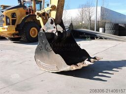 CATERPILLAR 320GC