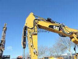 CATERPILLAR 325FL