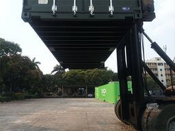 20 Fuß Seecontainer / Neucontainer / Flaschengrün RAL 6007 / Materiallager