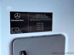 MERCEDES-BENZ Sprinter 319CDI V6 Kasten L1H1 Autom Navi Standh