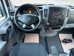 MERCEDES-BENZ Sprinter 319CDI V6 Kasten L1H1 Autom Navi Standh