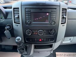 MERCEDES-BENZ Sprinter 319CDI V6 Kasten L1H1 Autom Navi Standh