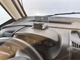 Knaus L!VE I 650 MEG neuwertiges Familienreisemobil