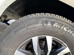 Knaus L!VE I 650 MEG neuwertiges Familienreisemobil