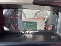 Volvo B5LH 7900 4x2 HYBRID / AC / AUXILIARY HEATING