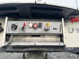 Schmitz Cargobull Box Semi-Trailer with Refrigeration/Freezer Unit –