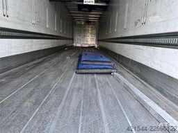 Schmitz Cargobull Box Semi-Trailer with Refrigeration/Freezer Unit a
