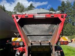 Red River Asphalt Semi-Trailer