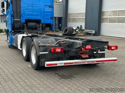 Volvo FH 16.750 6x4 Globe XL Chassis Retarder 3.90 Wb...