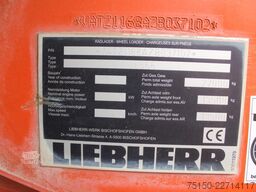 LIEBHERR L566 - Nr.: 102