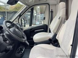 CARADO T 338 Luftfederung, Dachklima, Duo Control