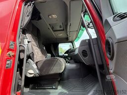 Mercedes-Benz Actros 2644 L 6X4 3 Zijden kipper + MKG Kraan/C...