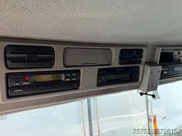 Mercedes-Benz Actros 2644 L 6X4 3 Zijden kipper + MKG Kraan/C...