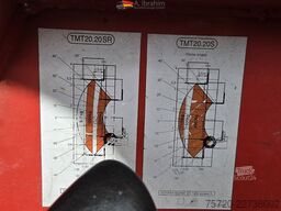 Manitou TMT 20-20SR Mitnahmestapler 2000 kg Tragkraft Staplergabel und Stroh- Heugabel