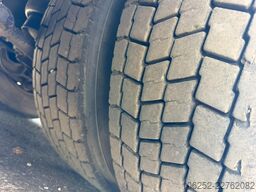 MAN TGS 35.480 8X4 PRITSCHE + KRAN (29m!)  FASSI F3...