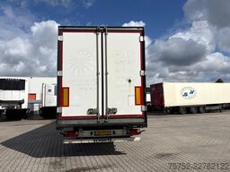 Schmitz Cargobull N/A Carrier Vector 1550 D+E 250B 265H APK/TUV 1...