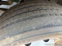 Volvo FL220 - 15T - PICK-UP - MANUAL - A/C - EURO 3 -...
