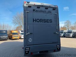  STX Trailer  3-4 Pferde Wohnung, Dusche WC,