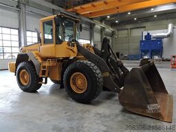 VOLVO L90E