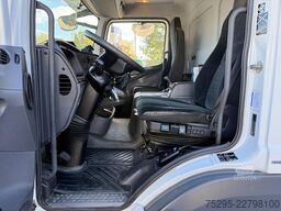 Mercedes-Benz Atego  818L Mitsubishi TDJ600D seitli. Treppe TÜV