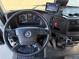 Mercedes-Benz Atego  818L Mitsubishi TDJ600D seitli. Treppe TÜV