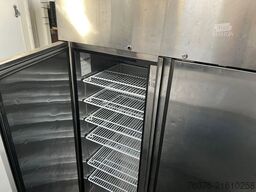 IVECO 70C17 Fleisch Theke Solar Heizung Kühler Kamera