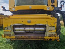 New Holland CR 9090