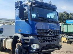 Mercedes-Benz 2043 Arocs 4x4