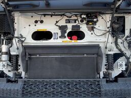 Volvo FH 500 6x2*4 FOR SALE AS CHASSIS / 9 TON FRONT ...