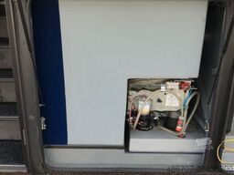 MERCEDES-BENZ Tourismo 52 Sitze EURO 6