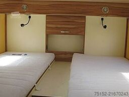  Kombination Dodge RAM 1500 und Homar Wohnsattelauflieger