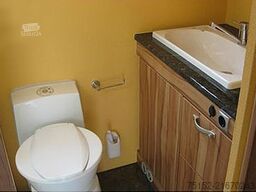  Kombination Dodge RAM 1500 und Homar Wohnsattelauflieger