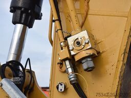 Caterpillar 323E-stock id2