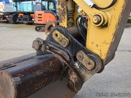 Caterpillar 323E-stock id2