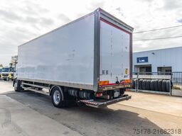 RENAULT MIDLUM 270 (18t) DXI + Dhollandia