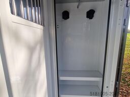 Renault Master dubbele cabine 5 zitplaatsen MTM paarden...