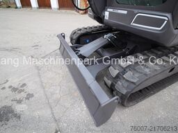 MECALAC 6 MCR iinkl. Powertilt & Löffelset