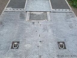 Vega VEGA, 3-Achser, Hydr. Rampen, Verzinkt, Gelenkt