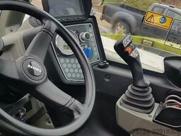 CLAAS Scorpion 7050