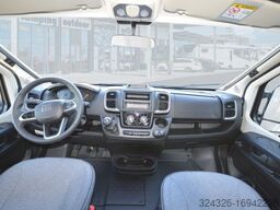 Sunlight V 60 Adventure Edition IC-Line Multim. + TV Paket