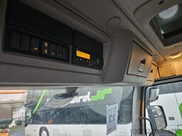 Volvo FL 240 4x2 16tons Seitentüren Koff