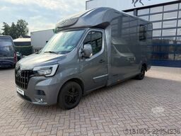 Renault Master Automaat Paardenwagen hengsten uitvoerin...