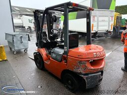 Toyota 7FDF25 Triplo, Extra functies